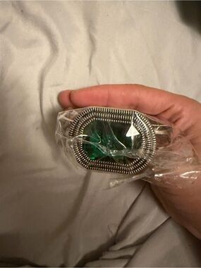 paparazzi Green Center Stone Bracelet with Silver Beaded Frame